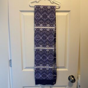 Lands’ End Purple and White Patterned Scarf